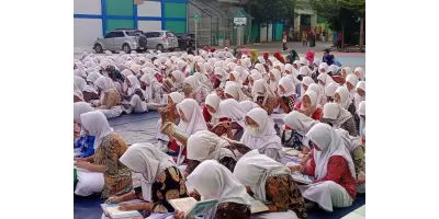 Pembiasaan Tadarus Al Quran Setiap Hari Jumat